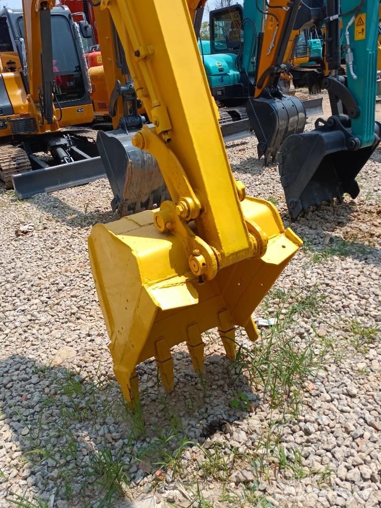 Komatsu PC 55 MR 小型挖掘机