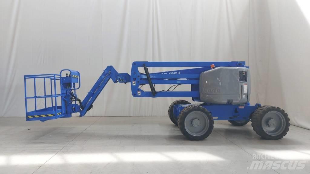 Genie Z 45/25 曲臂高空工作平台