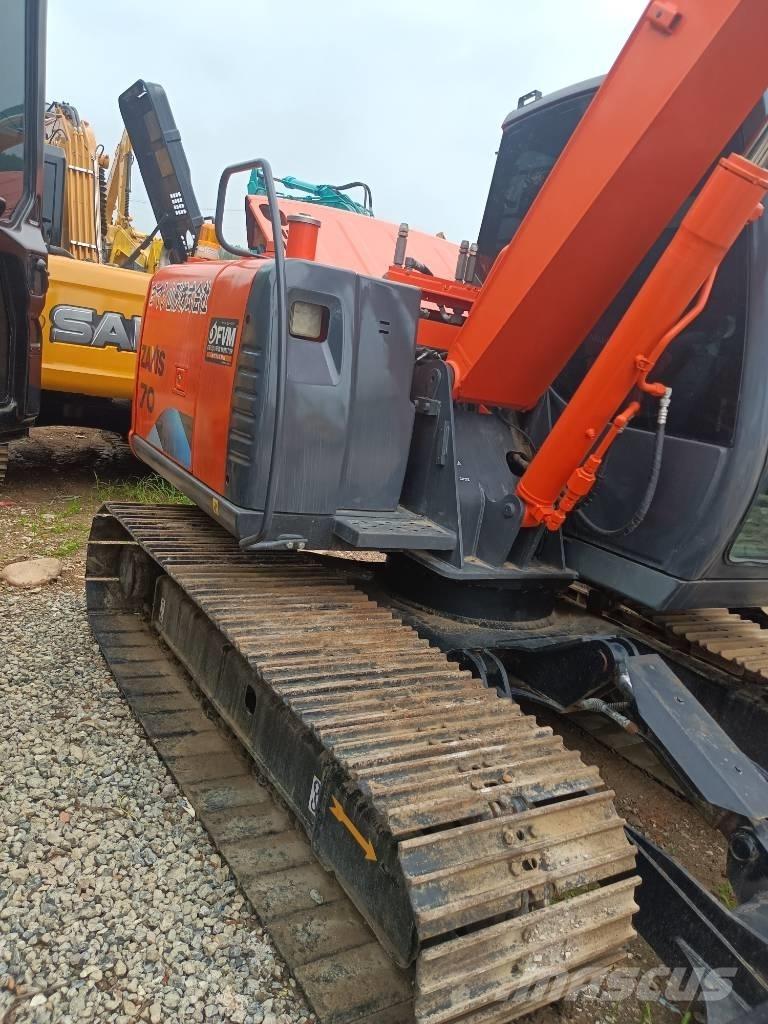 Hitachi ZX 70 履带挖掘机