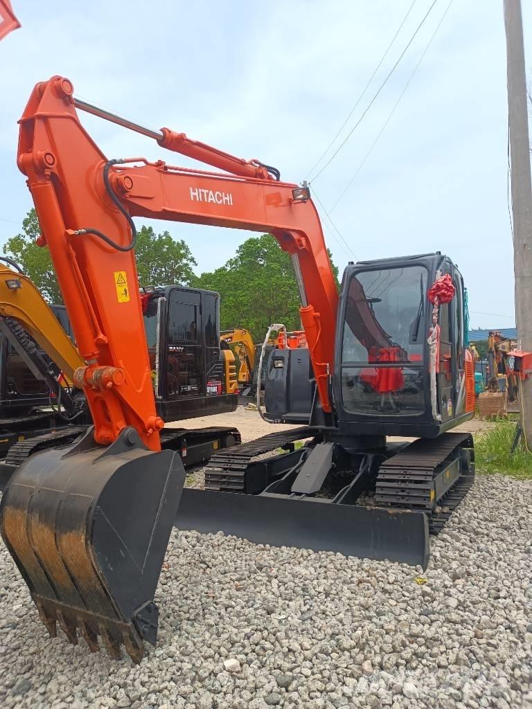 Hitachi ZX 70 履带挖掘机