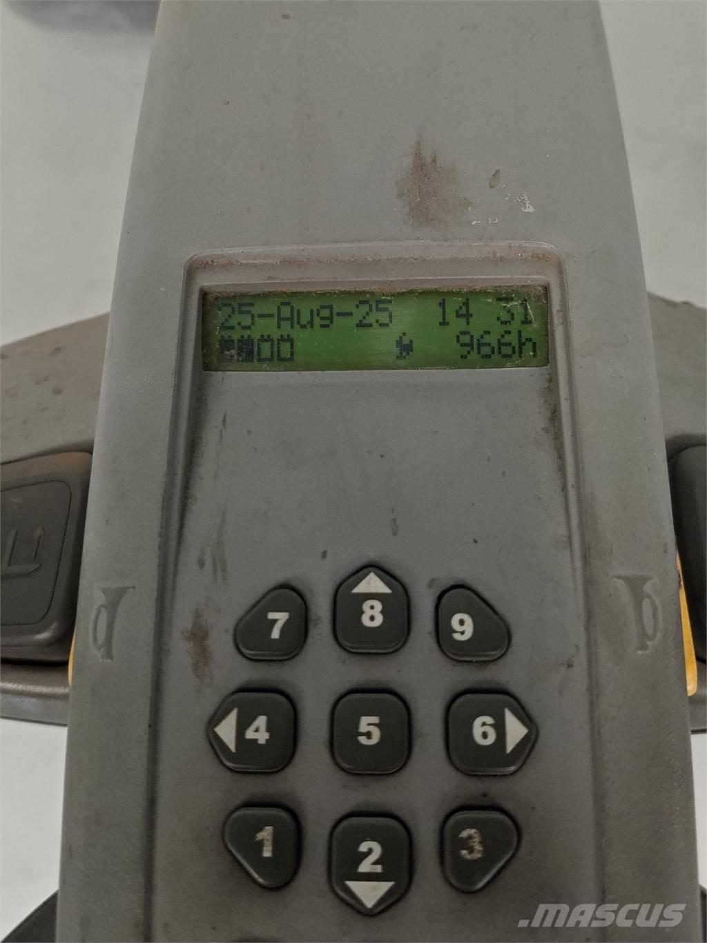 Atlet PLL180 手推堆垛车
