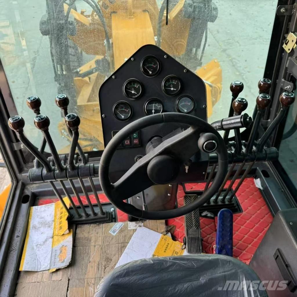 CAT 140G 平地机/推土机