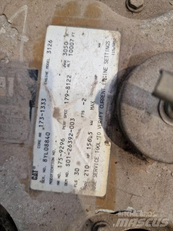 CAT 3126B 发动机