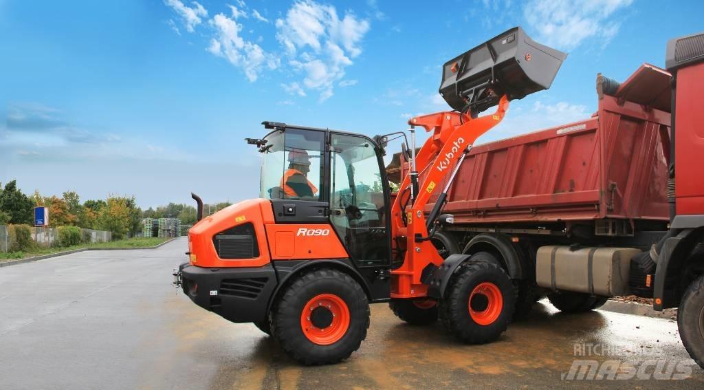 Kubota R 090 轮式装载机