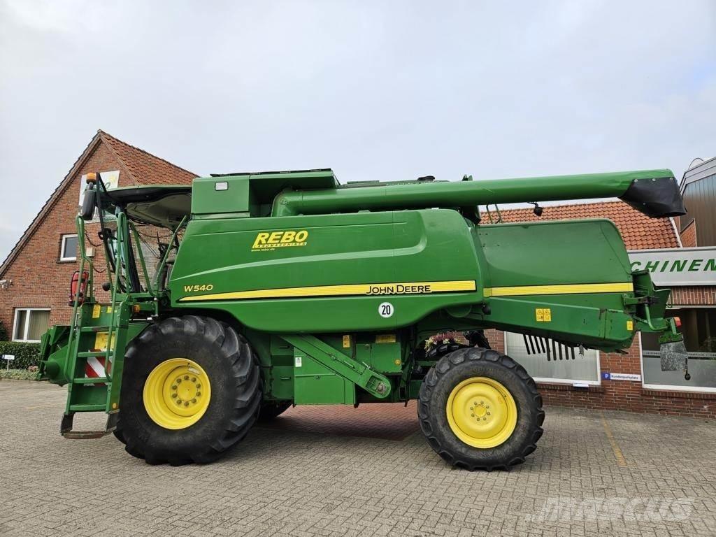 John Deere W 540 联合收割机