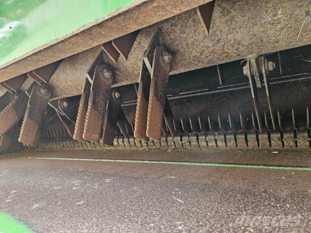 John Deere W 540 联合收割机