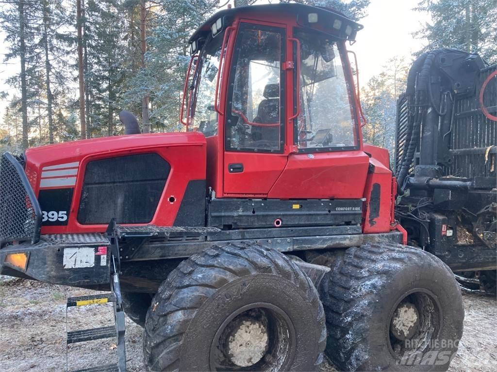 Komatsu 895 集运机