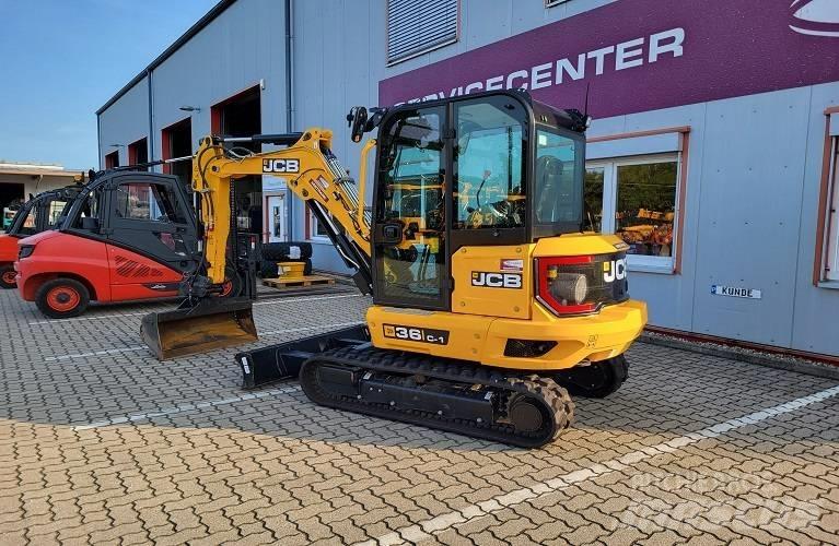 JCB 36 C-1 小型挖掘机