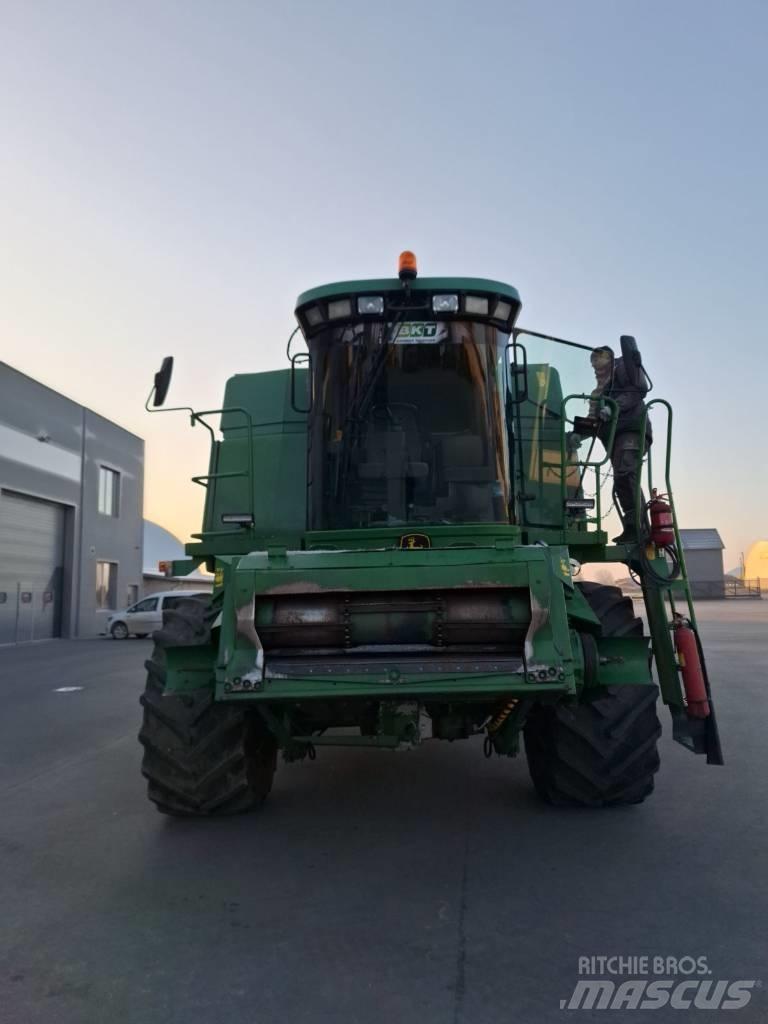 John Deere 9640 WTS 联合收割机