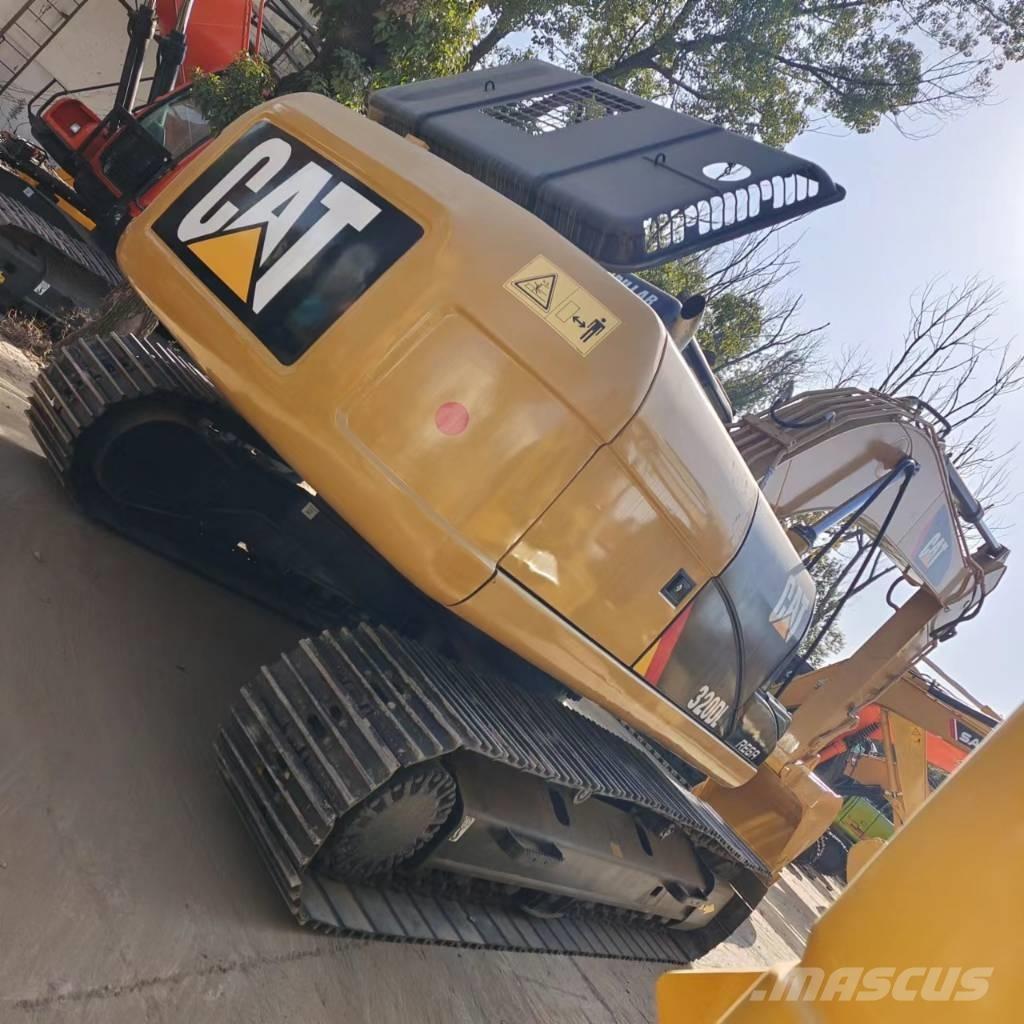 CAT 320 D L 履带挖掘机