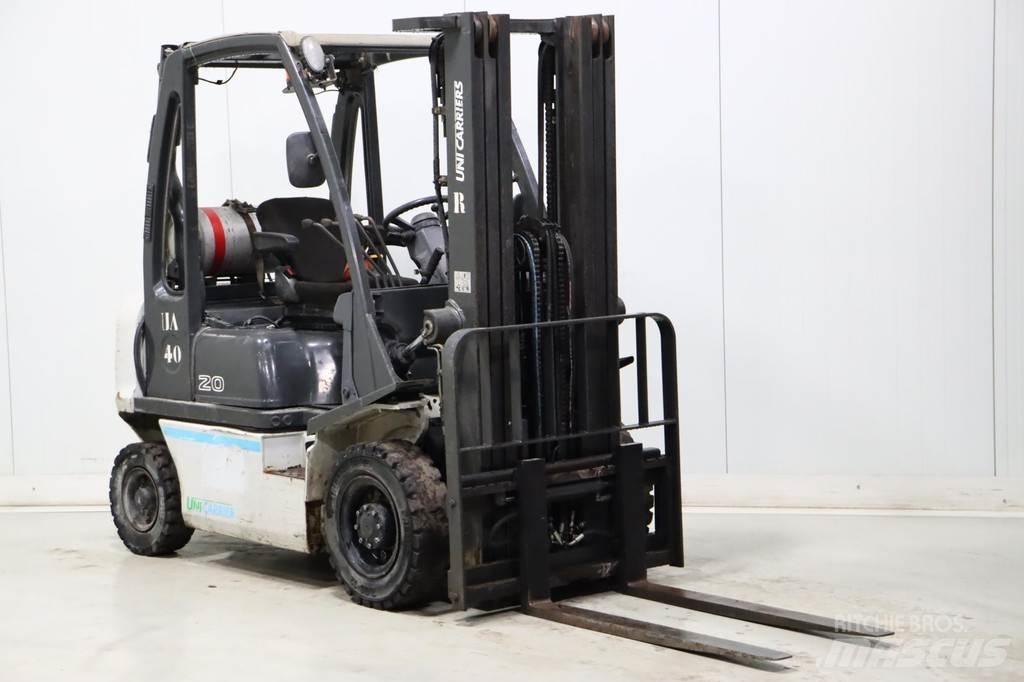 Nissan U1D2A20LQ 天然气叉车