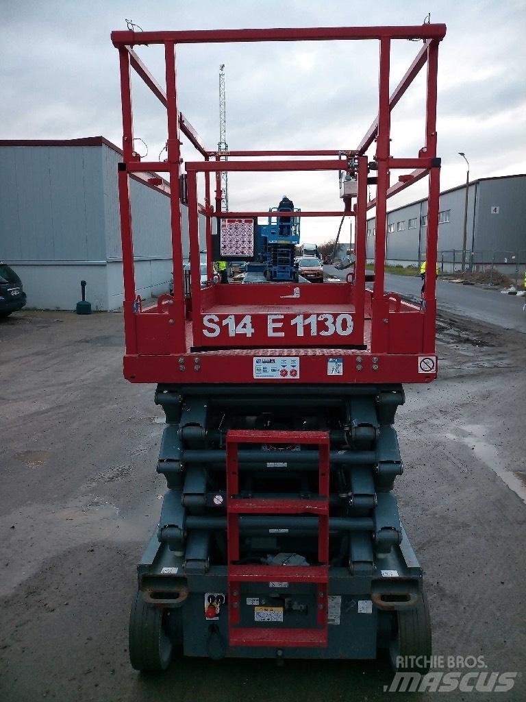 SkyJack SJ 4740 剪叉式升降机