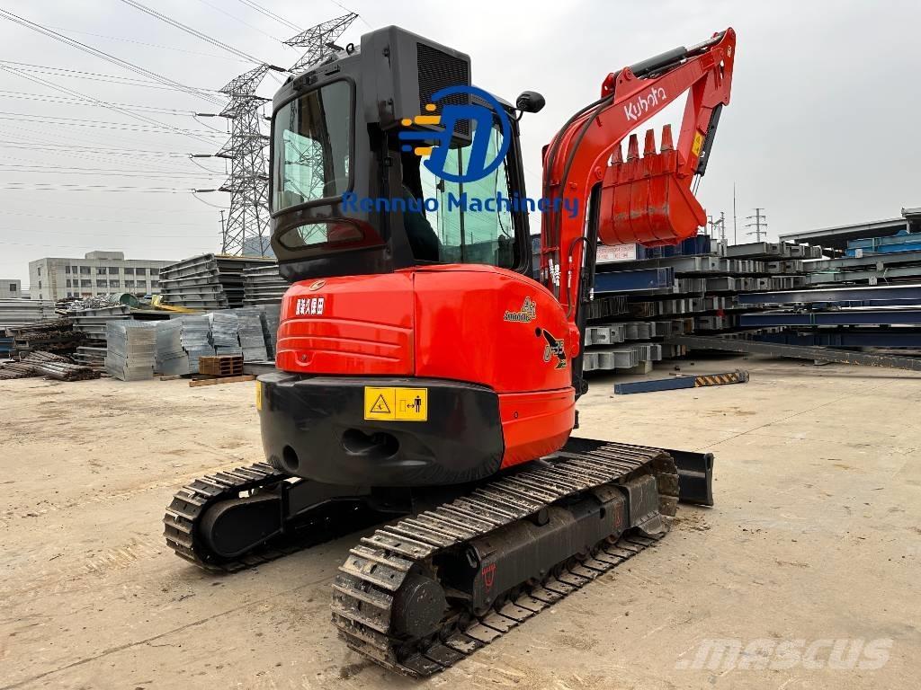 Kubota U 35 小型挖掘机