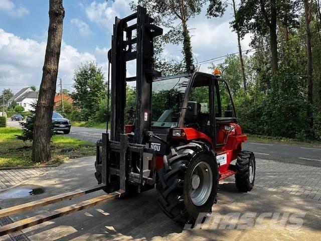 Manitou M 30.4 越野叉车|叉装车