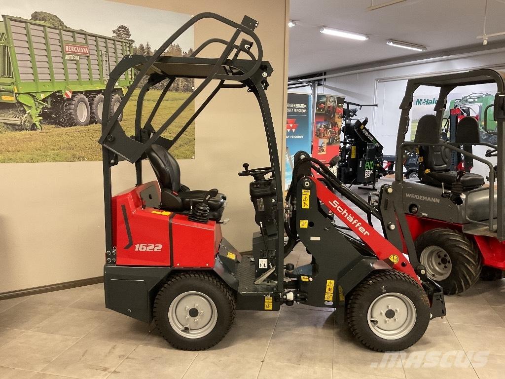 Schäffer 1622 FE 多功能装载机