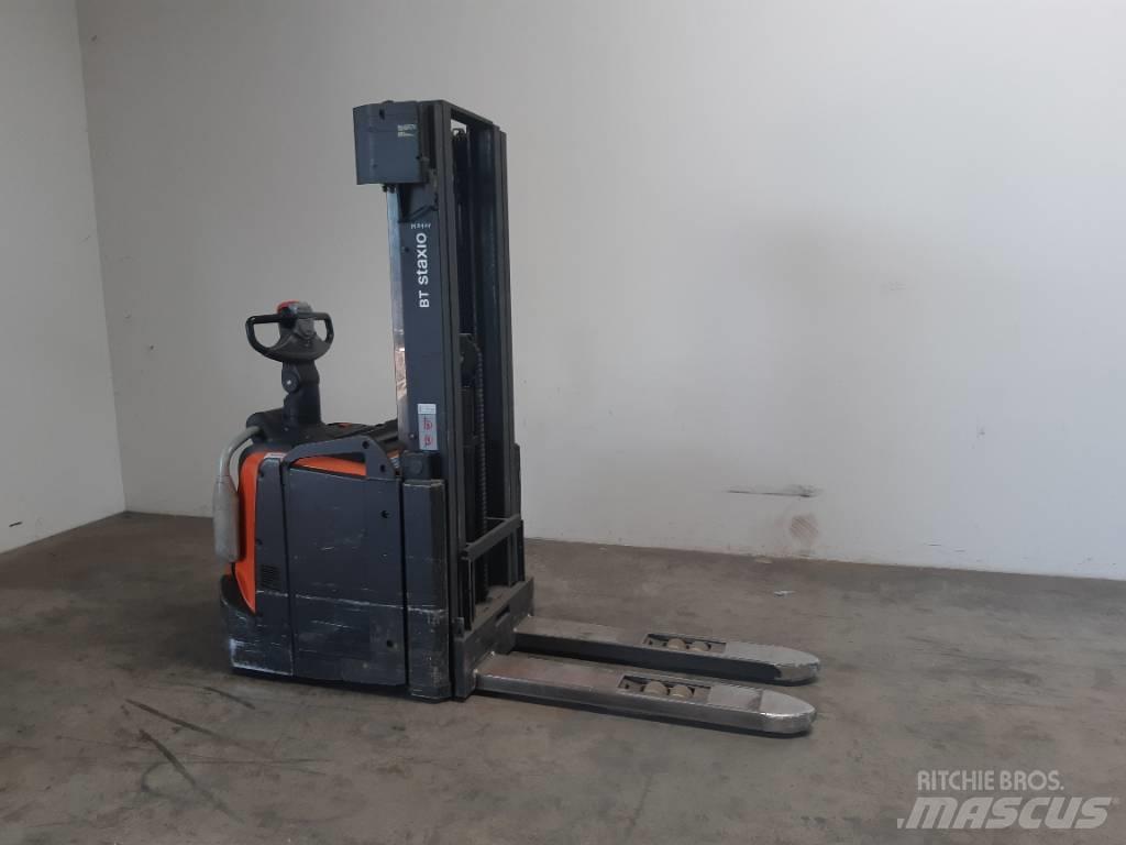 BT SPE 160 L 手推堆垛车
