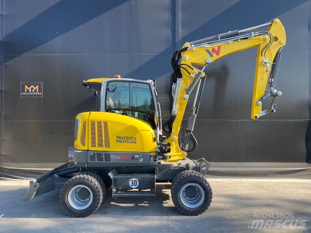 Wacker Neuson EW65 轮式挖掘机