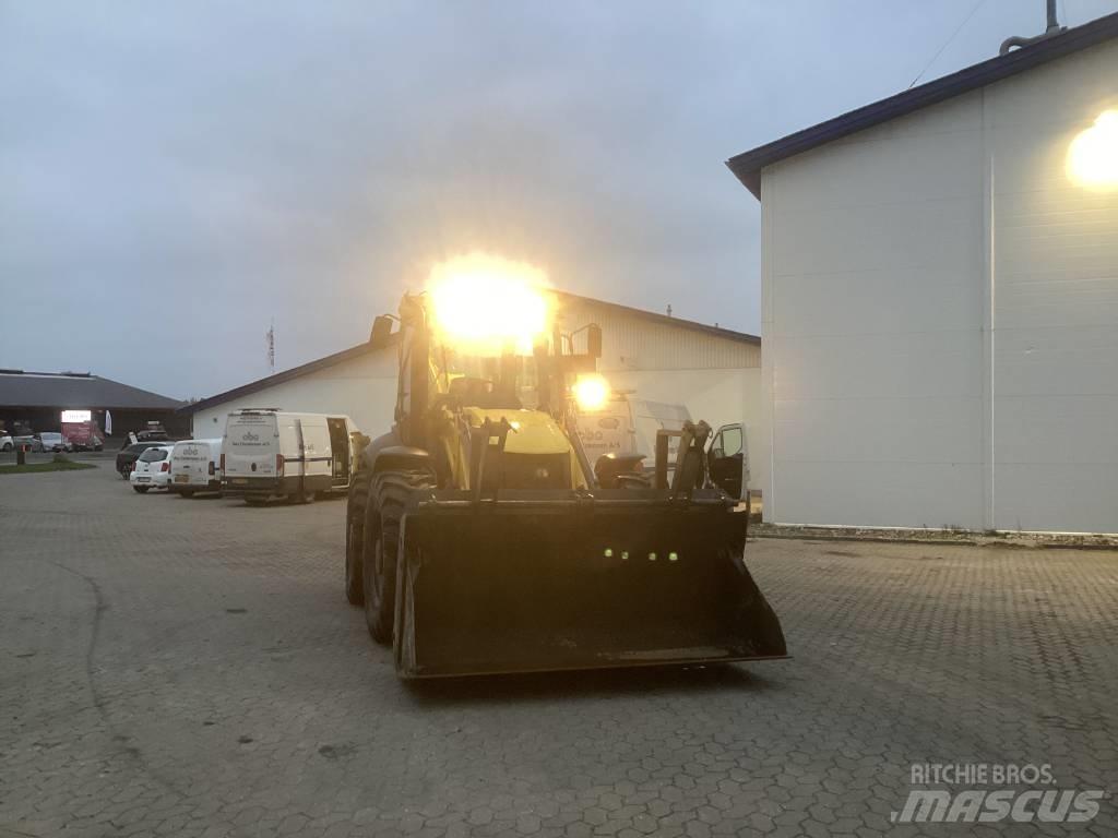 New Holland B 115 C 反铲装载机