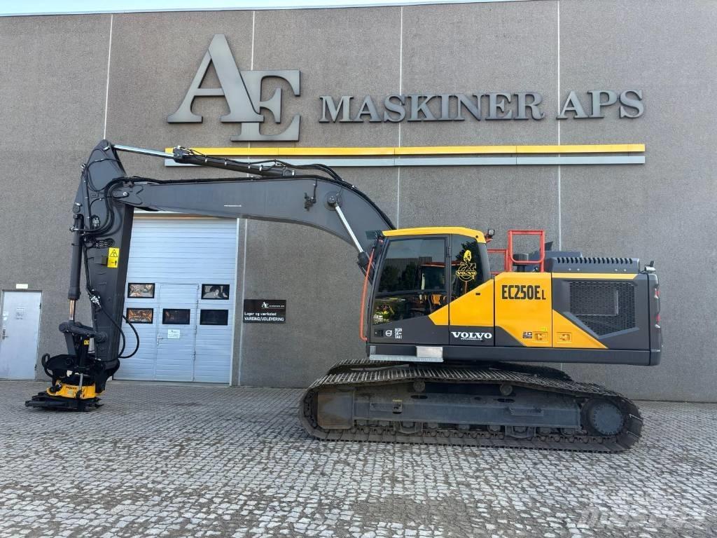Volvo EC 250 EL 履带挖掘机
