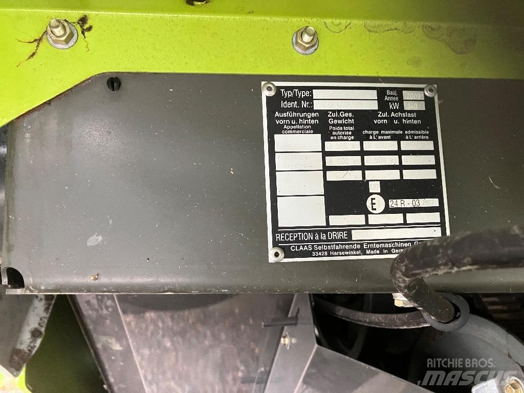CLAAS Tucano 320 联合收割机