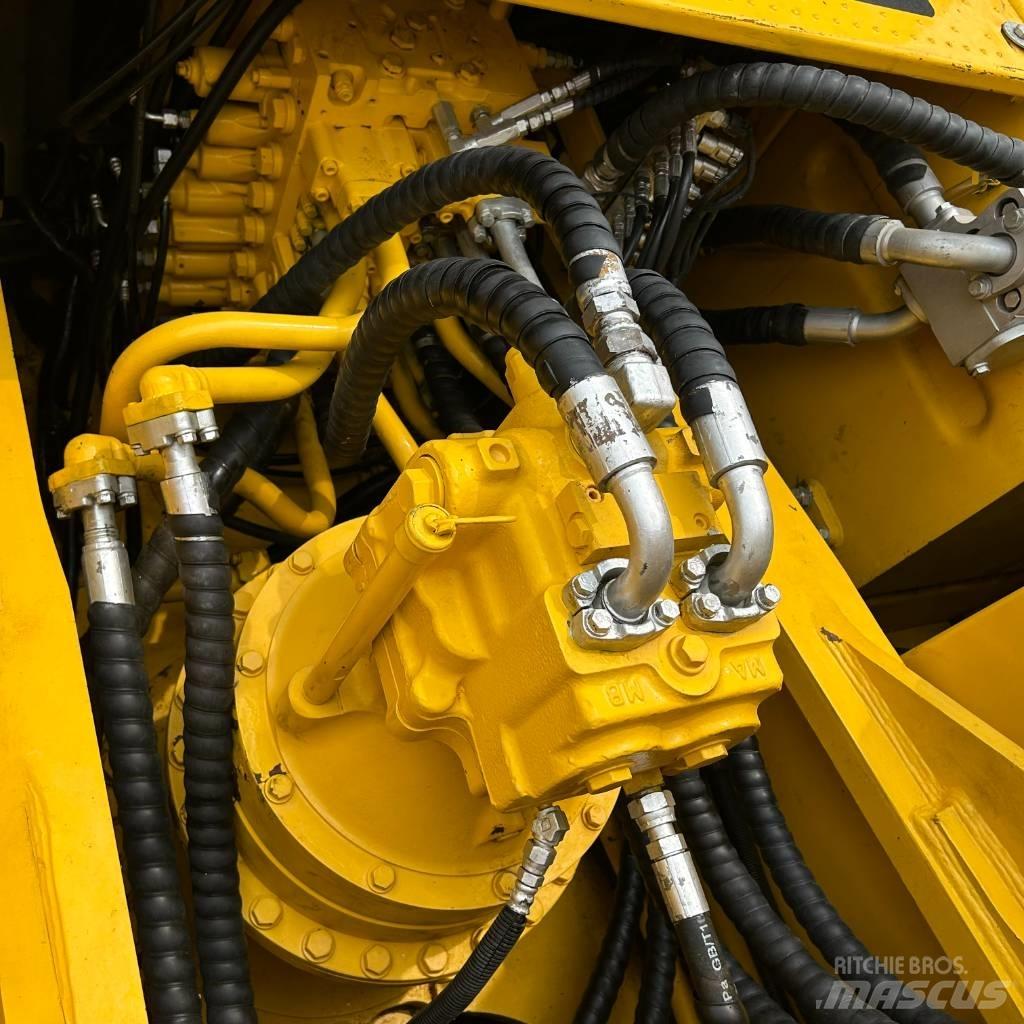 Komatsu 450 履带挖掘机