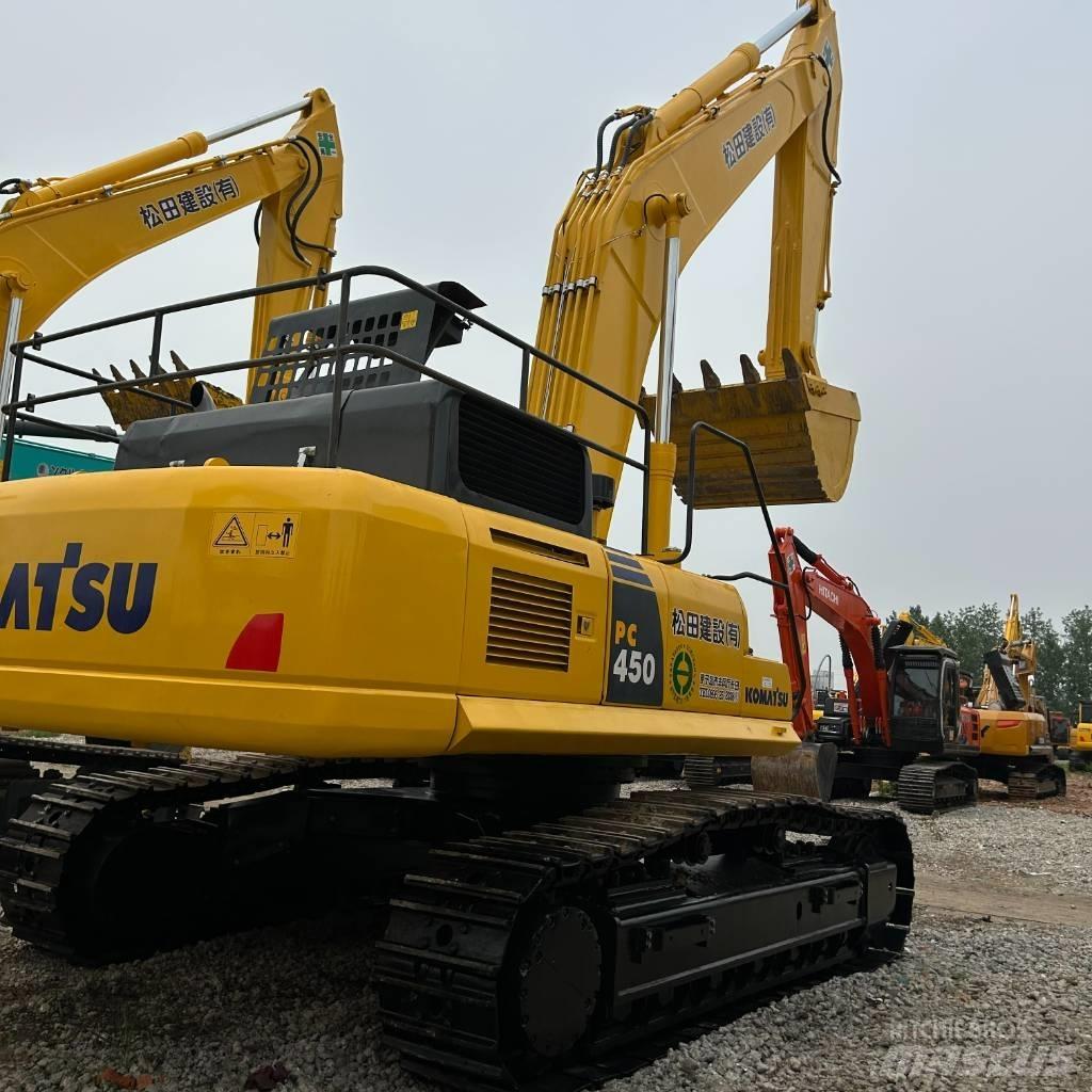 Komatsu 450 履带挖掘机
