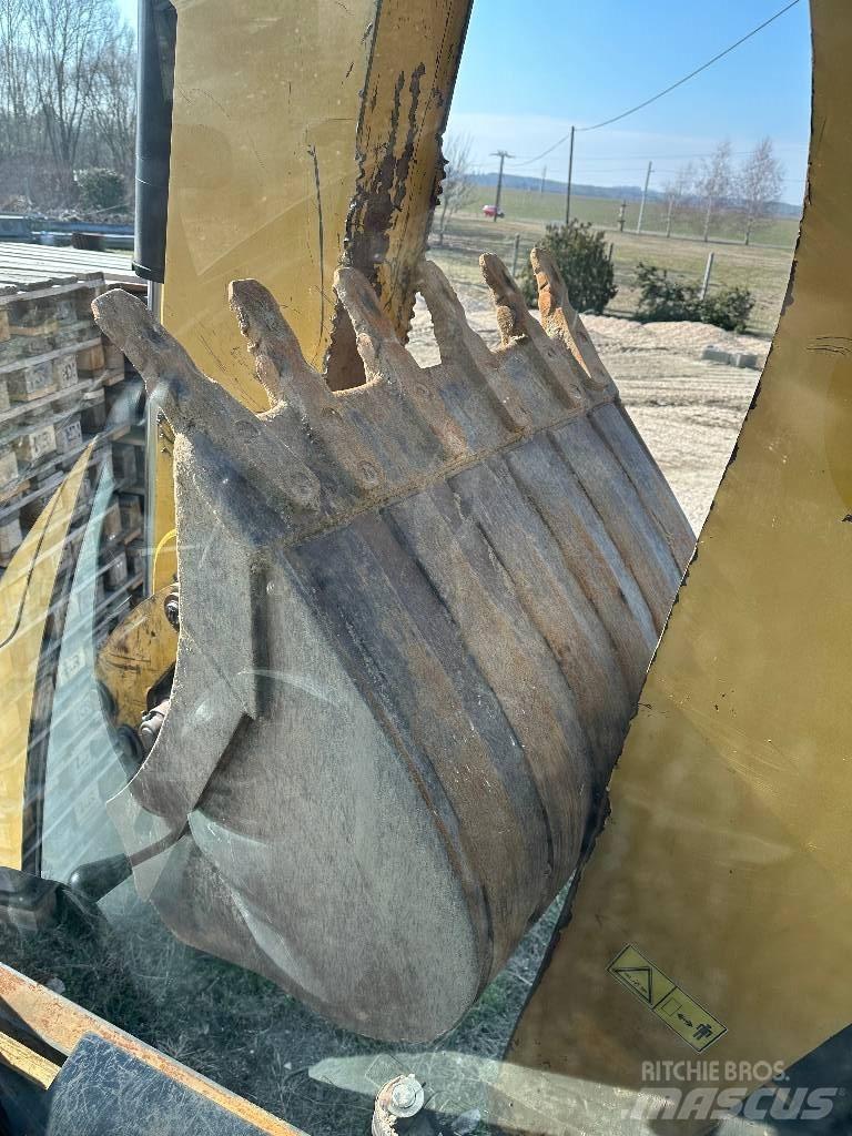 CAT 442E 反铲装载机