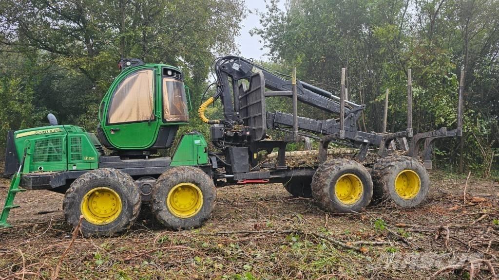 John Deere 1110 E 集运机