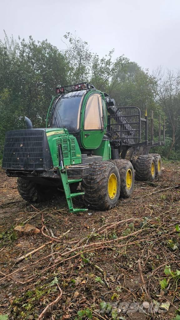John Deere 1110 E 集运机