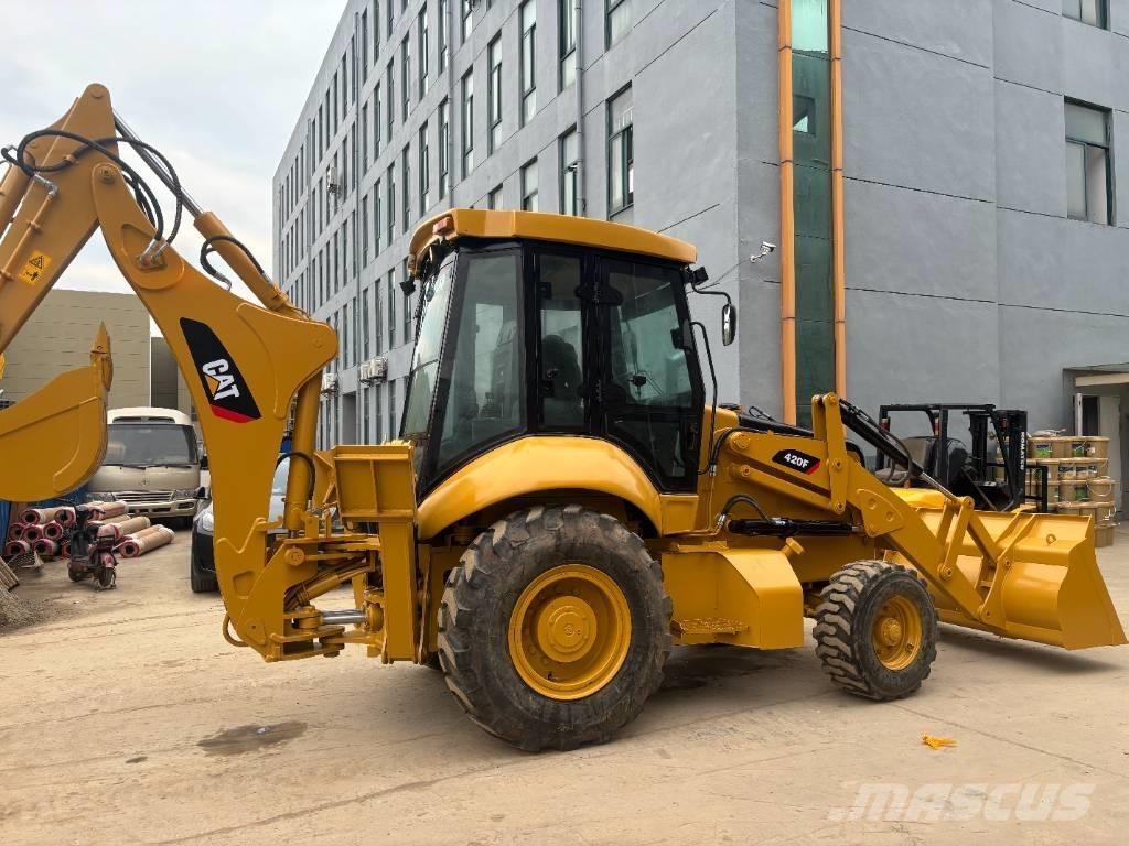 CAT 420 F 反铲装载机