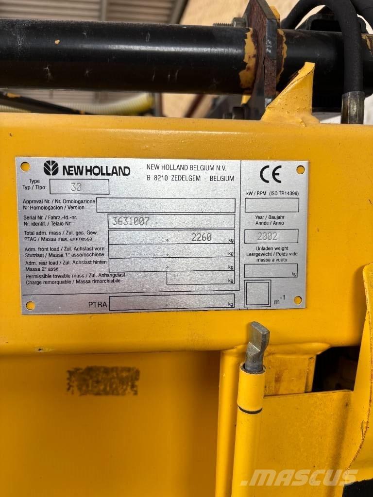 New Holland CX 860 联合收割机