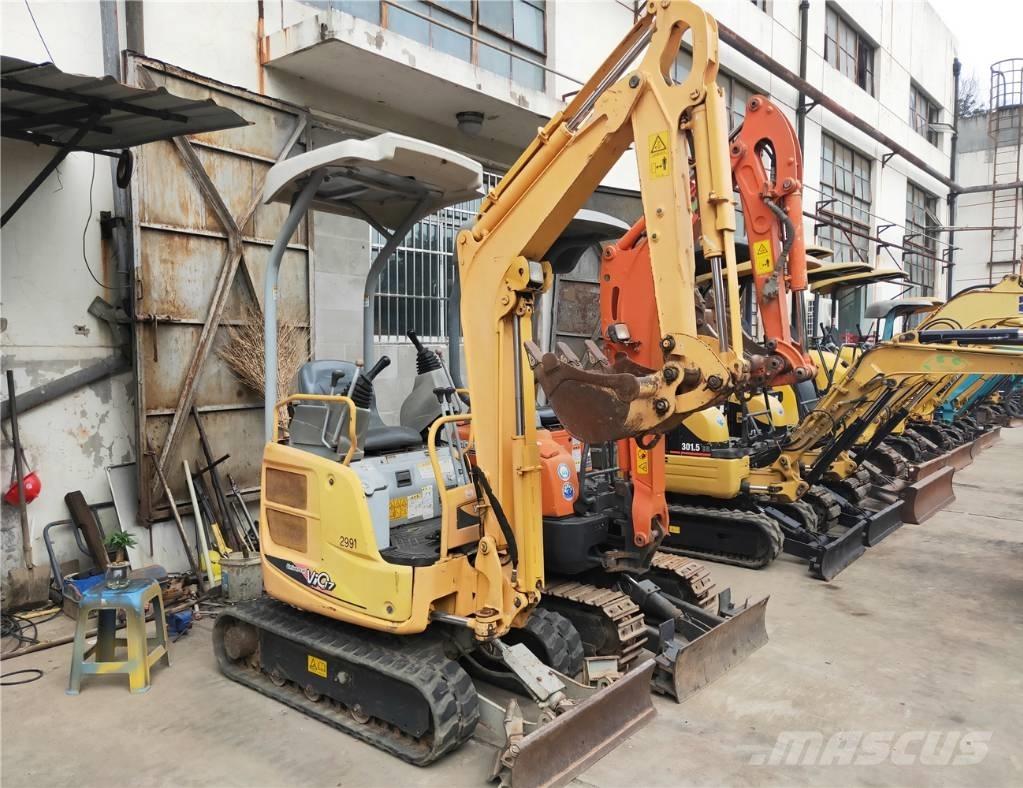 Yanmar VIO17 小型挖掘机