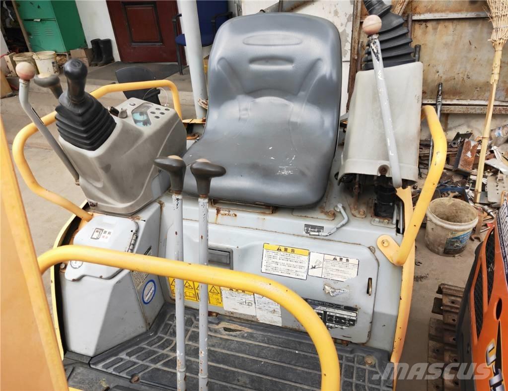 Yanmar VIO17 小型挖掘机