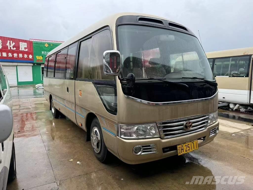 Toyota Coaster Bus 迷你巴士
