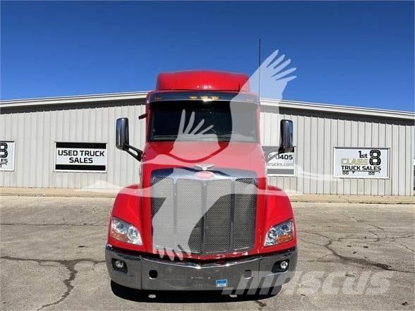 Peterbilt 579 牵引车