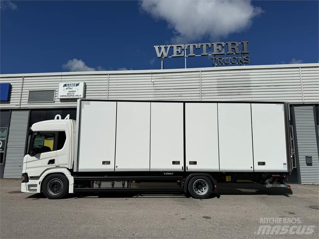 Scania P320 4x2 厢式货车