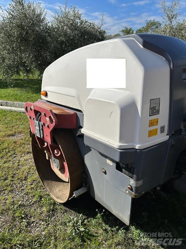 Dynapac CC 1300 双轮压路机