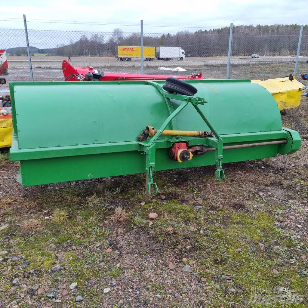  Strängluftare 3m 犁耙和摊草机