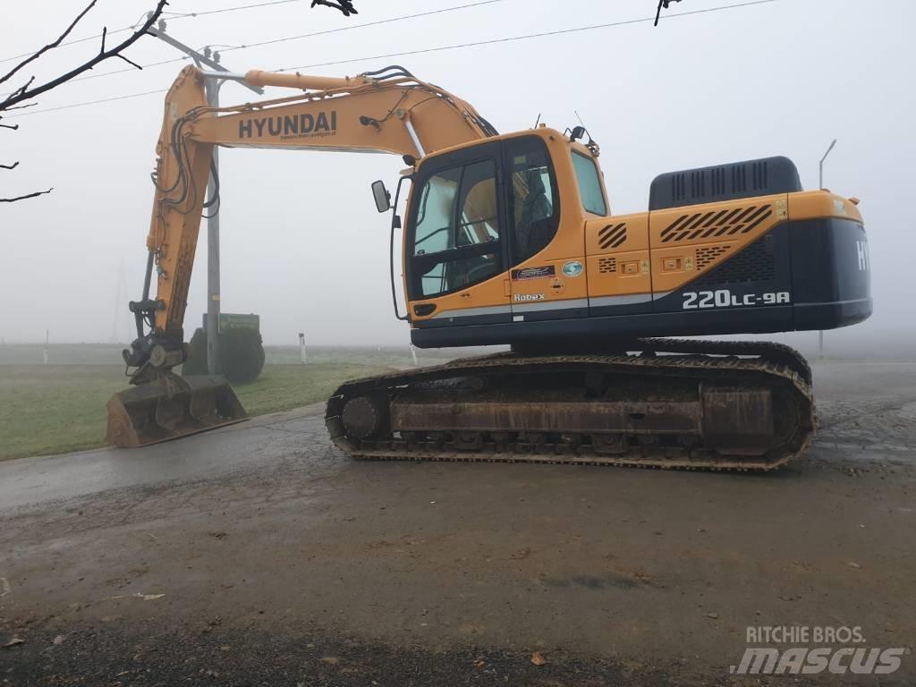 Hyundai R 220 LC-9A 履带挖掘机