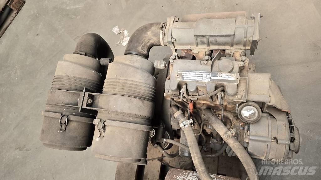 Deutz F2M1011 发动机