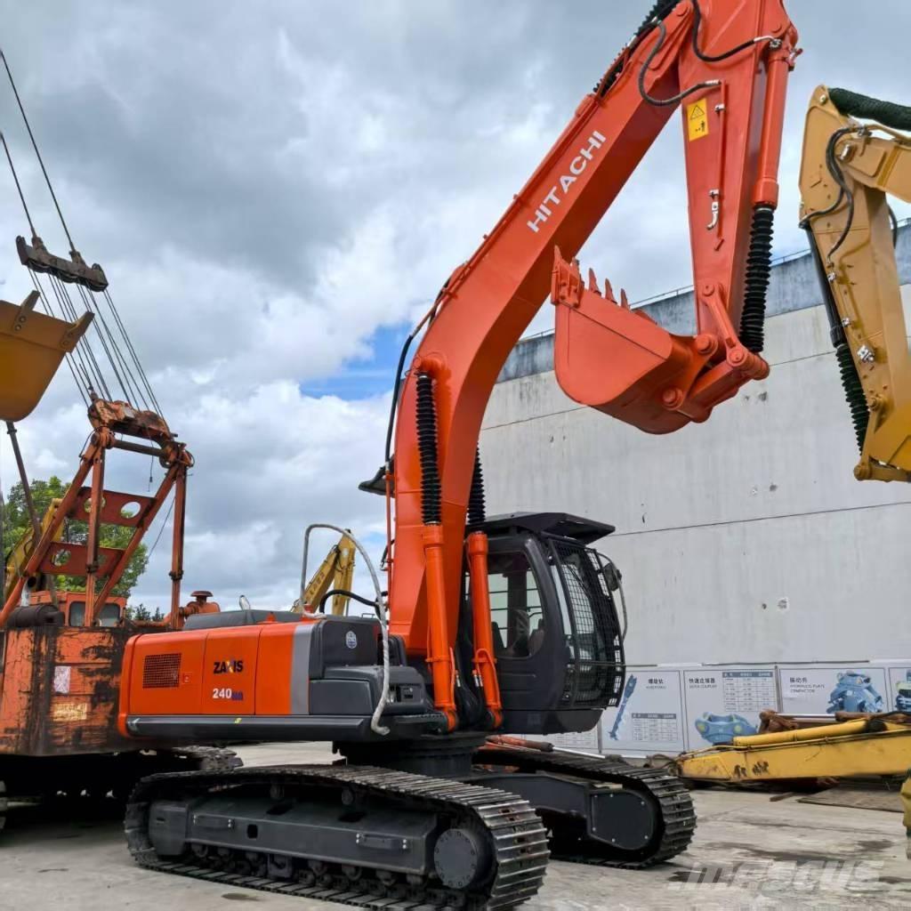 Hitachi ZX 240 HG 履带挖掘机