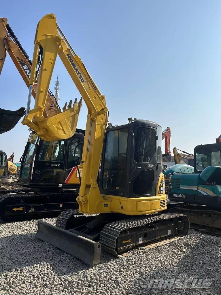Komatsu PC 55 MR 小型挖掘机