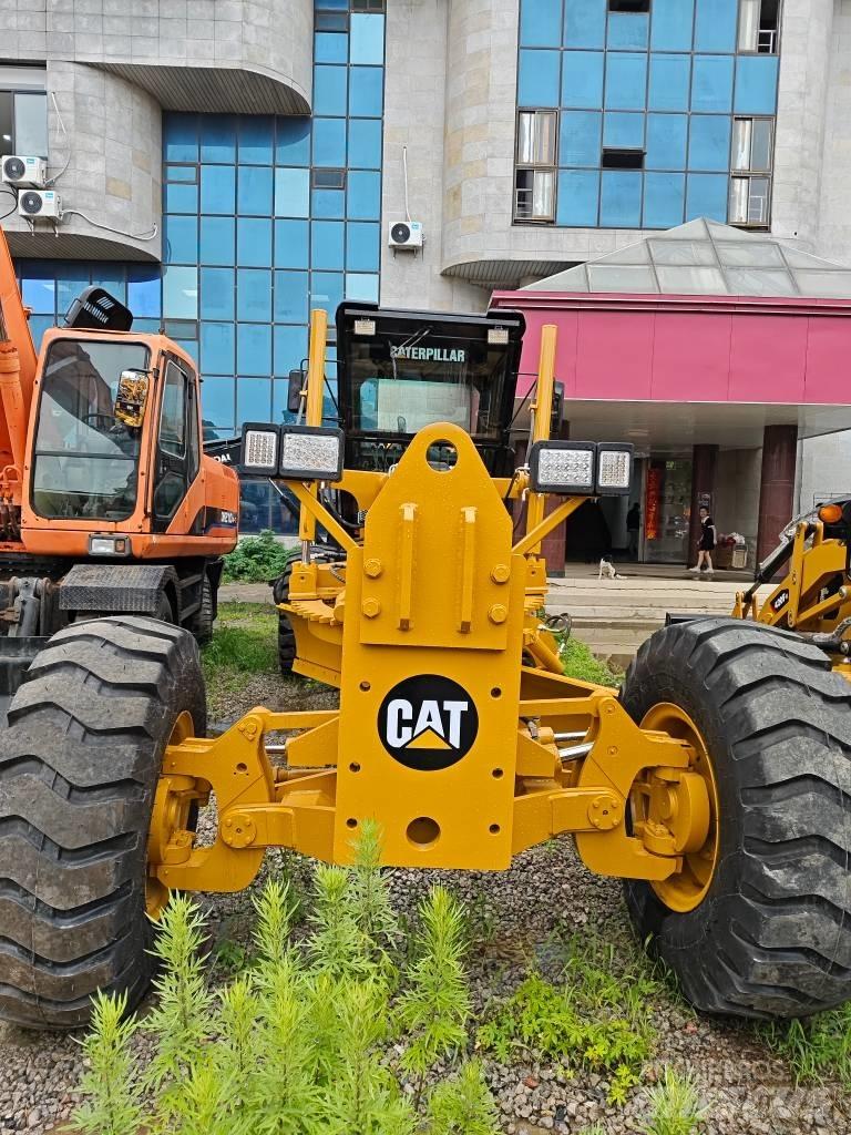 CAT 12 G 平地机/推土机