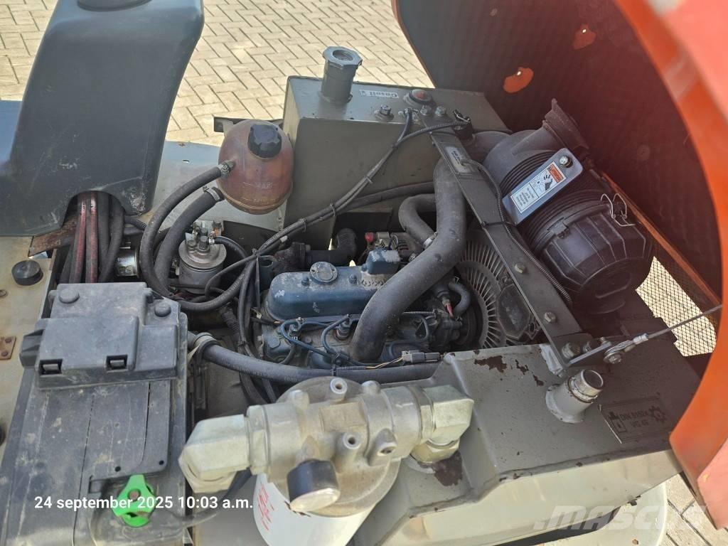 Ausa D 120 AH G 翻斗车\公路型自卸车