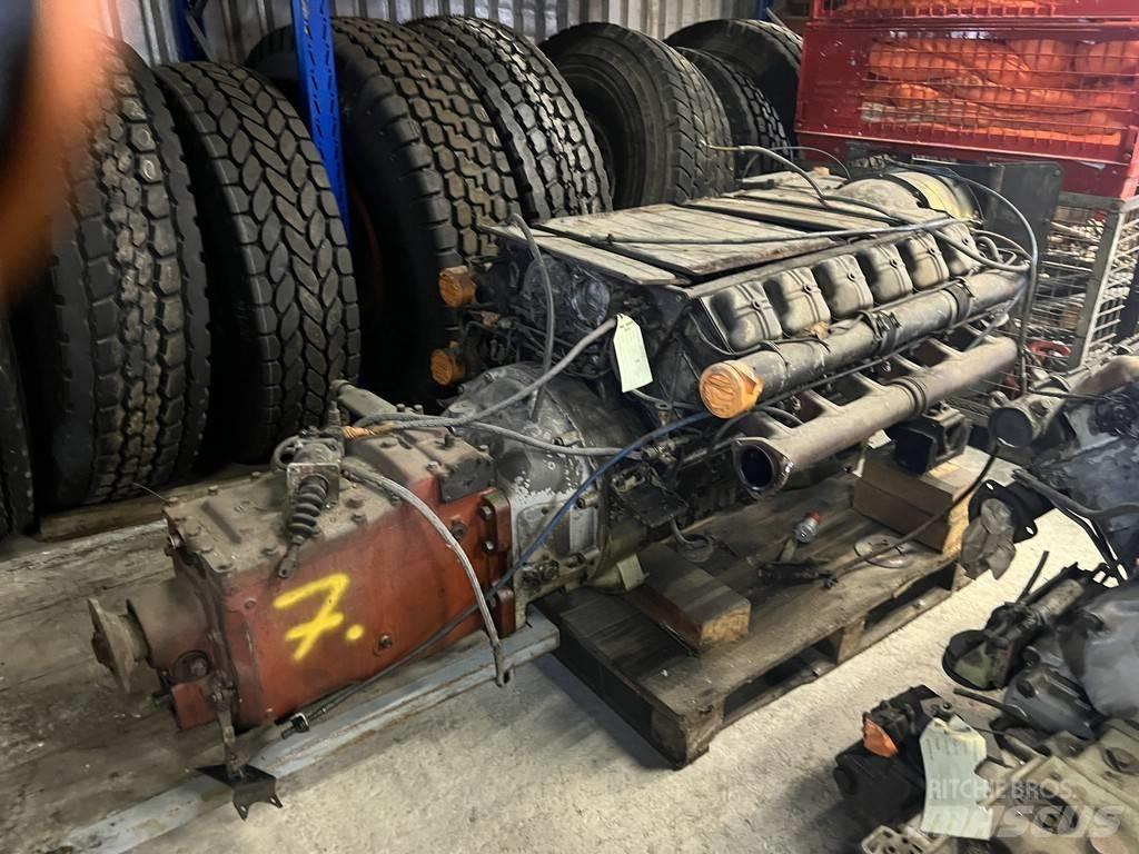 Deutz F12L413 发动机