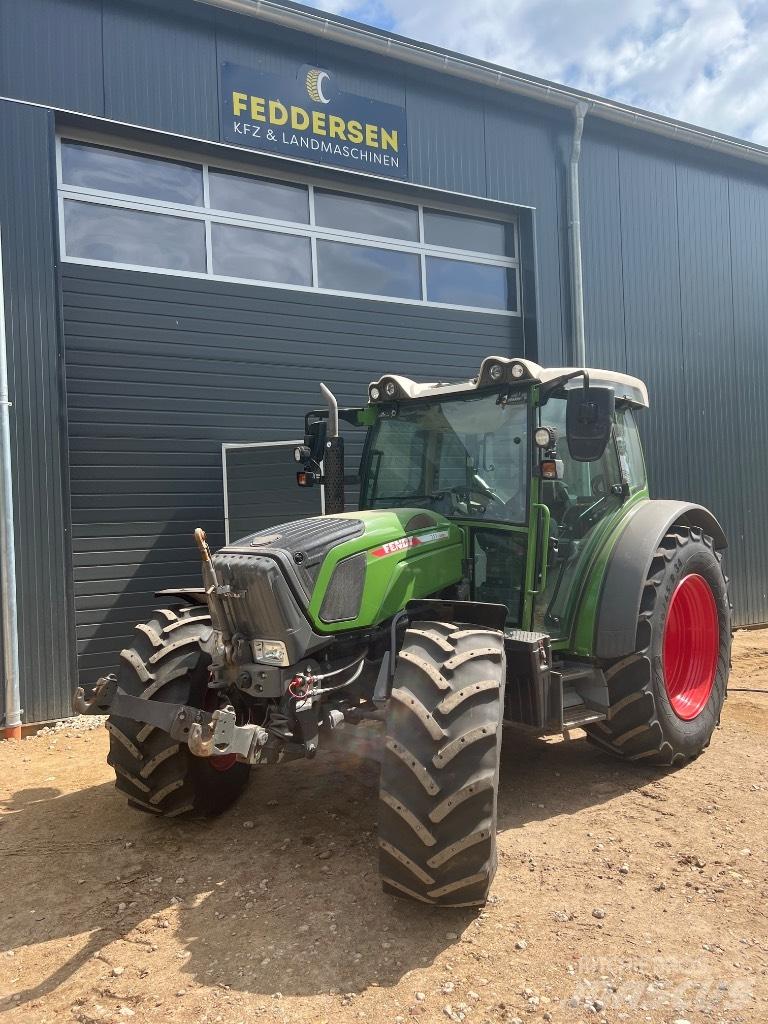 Fendt 211 拖拉机/农用车