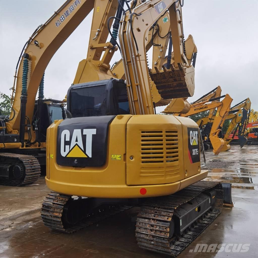 CAT 307E2 小型挖掘机