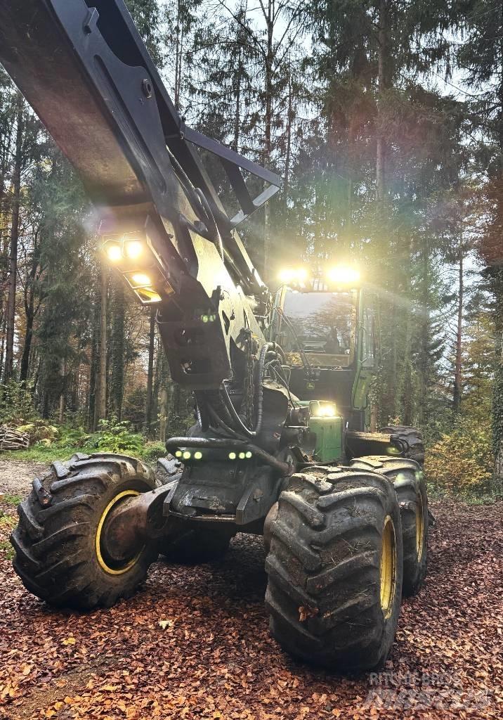 John Deere JD 1470 收割机