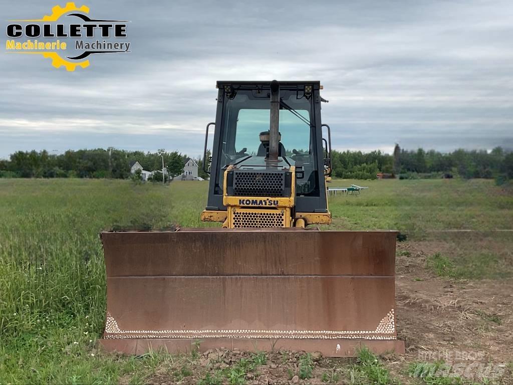 Komatsu D 39 EX-21 A 履带式推土机