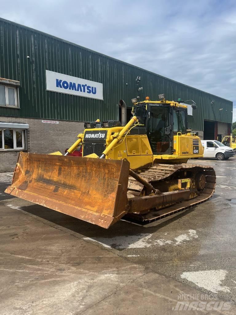 Komatsu D65PX-18E0 履带式推土机